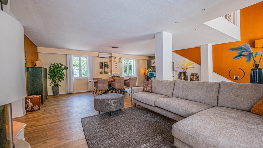 Buitenkans: modern Provencaalse villa op heerlijke locatie voor zeer scherpe prijs!