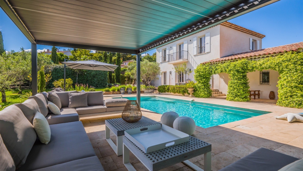 Charming family Villa in beautiful location near Gulf of Saint-Tropez
