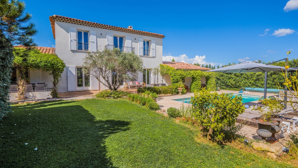Charming family Villa in beautiful location near Gulf of Saint-Tropez