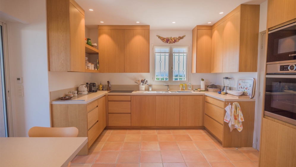 Luxury Villa with Exceptional Sea Views in Grimaud – Walking Distance to the Beach and Full Privacy