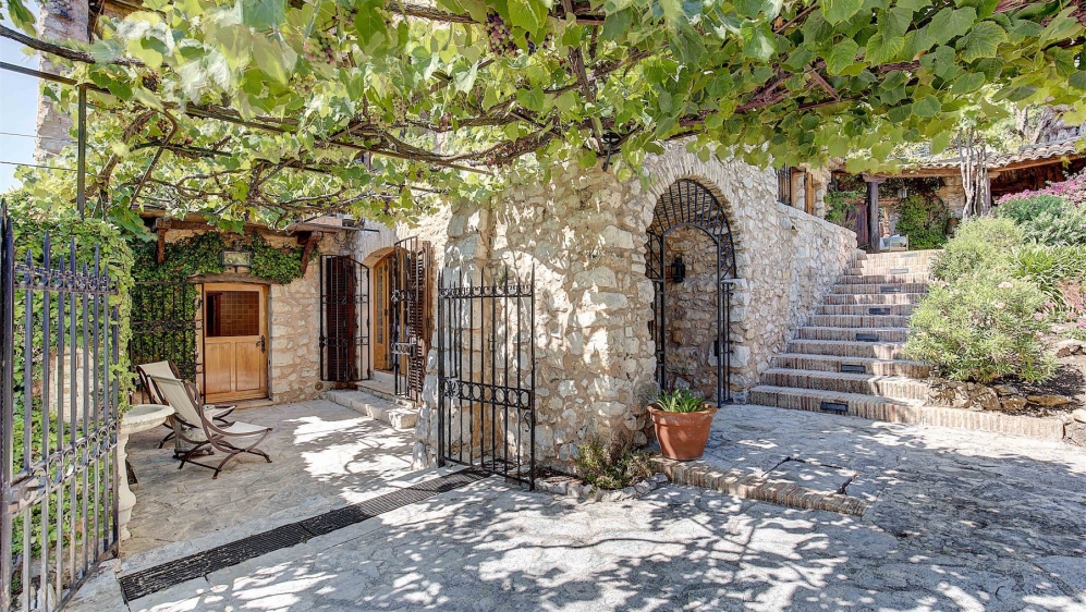 Schitterend authentiek landhuis op loopafstand van Saint Paul de Vence