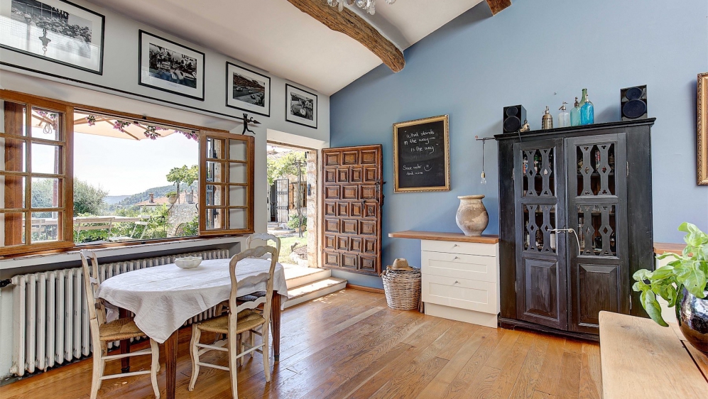 Stunning authentic farmhouse at walking distance from historic Saint Paul de Vence