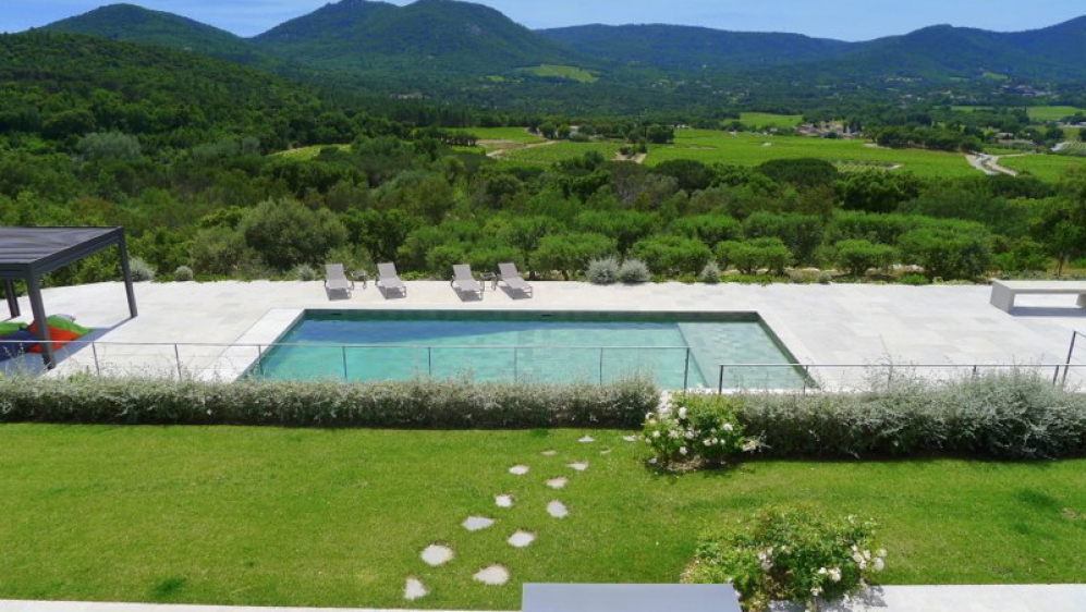 Schitterende design villa met spectacular uitzicht