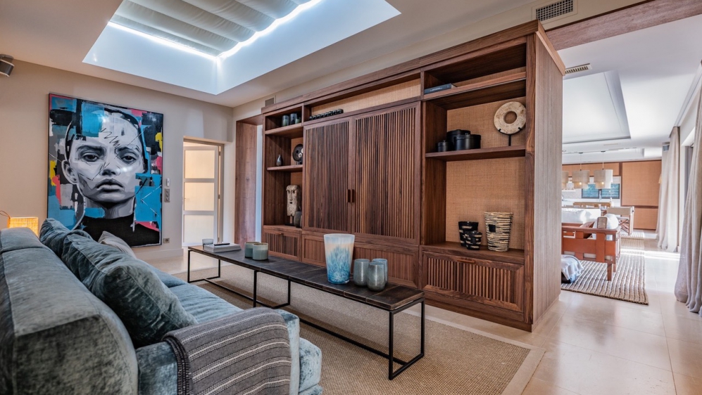 Schitterende moderne high end villa met prachtig zeezicht in dubbel beveiligd privé domein