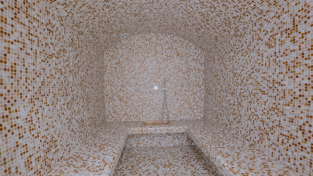 Schitterende moderne high end villa met prachtig zeezicht in dubbel beveiligd privé domein