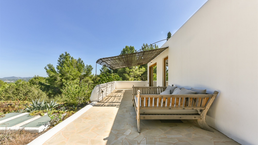 Schitterend Ibiza stijl landgoed omringd door natuur maar toch dicht bij Ibiza stad