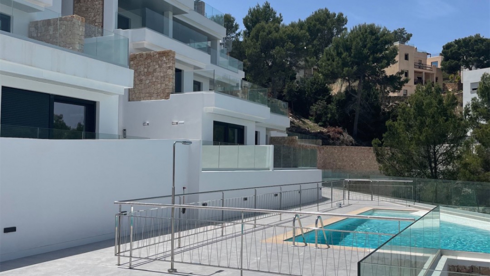 Fantastic new build Ibiza apartment just a short stroll from Cala Vadella beach