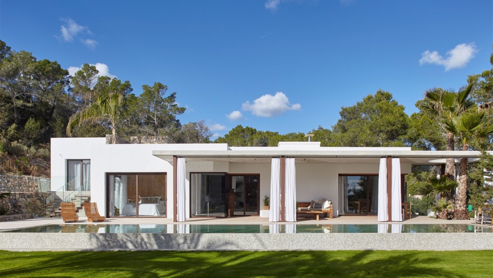 Beautiful modern Ibiza style villa close to the Cala Jondal beach