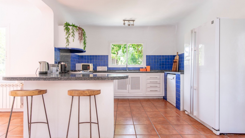 Super charmante Ibiza finca met verhuurlicentie, privacy en toplocatie tussen stad en strand