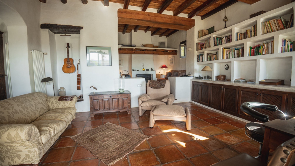 Authentic and Self-Sufficient Finca with Rental License in a Unique Location in Ibiza