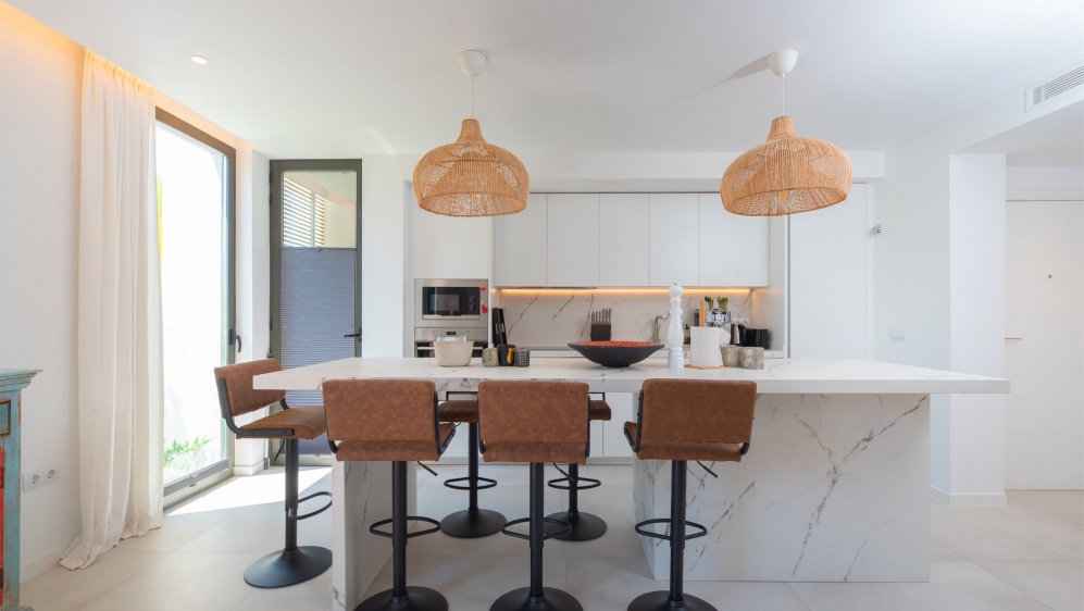 Luxe vier slaapkamer penthouse in het hart van Jésus met dakterras met prive zwembad