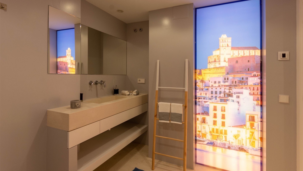 Luxurious modern apartment located just a few steps from Talamanca beach