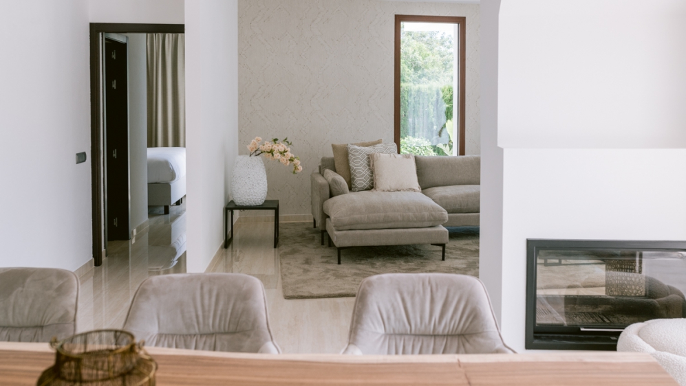 Luxury modern villa with lots of Privacy and Comfort, Close to the Beach and Ibiza Town