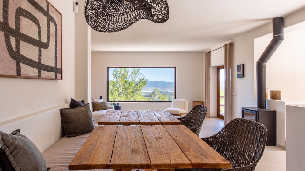 Charming Renovated Ibiza-Style Villa with Stunning Views near the islands' best beaches