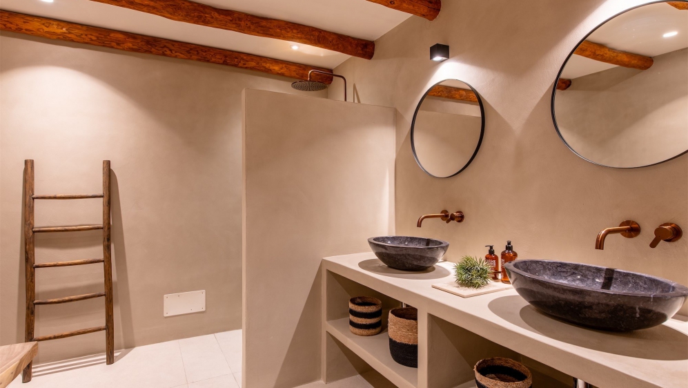 Charming Renovated Ibiza-Style Villa with Stunning Views near the islands' best beaches
