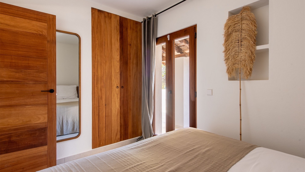 Charming Renovated Ibiza-Style Villa with Stunning Views near the islands' best beaches