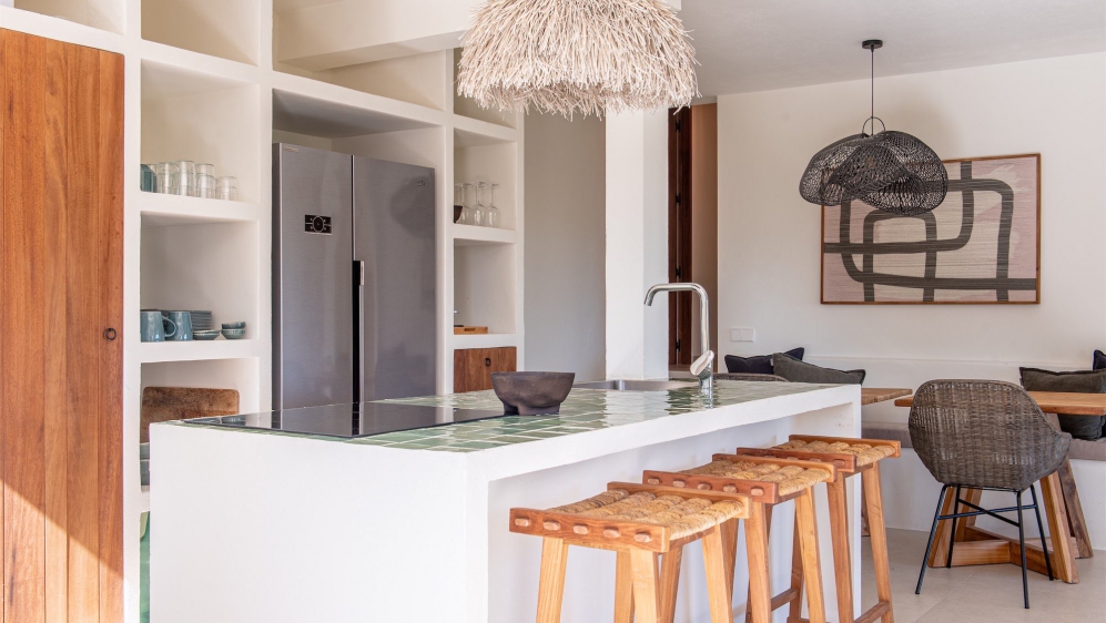Charming Renovated Ibiza-Style Villa with Stunning Views near the islands' best beaches