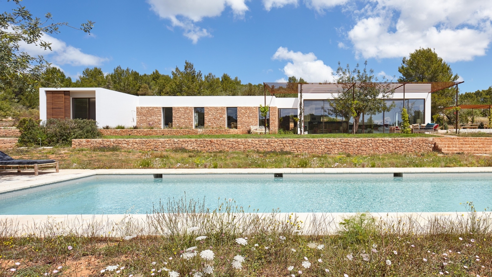 Architectural masterpiece by Jaime Romano in the beautiful Ibiza countryside