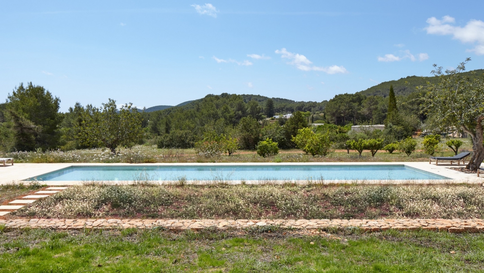 Schitterende architectuur villa met enorm perceel op het platteland van Ibiza