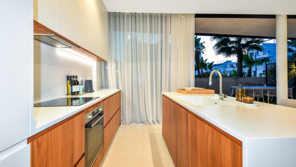 Luxurious and brand new Designer Apartment in Prime Talamaca Location