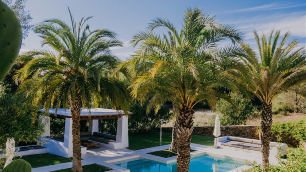 Authentic & Luxurious Blakstad Finca with Rental License near Santa Gertrudis