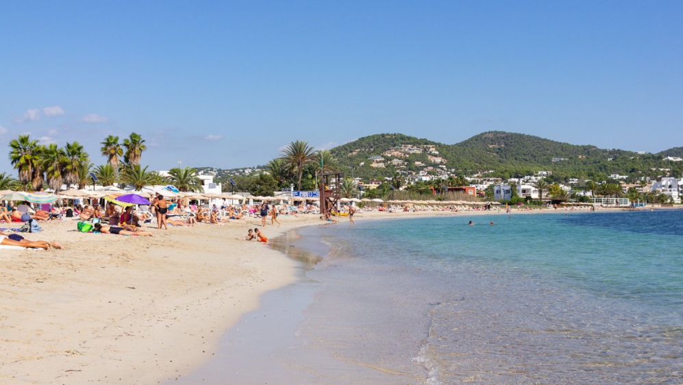 Schitterend ruim zeezicht appartement aan het strand van Talamanca