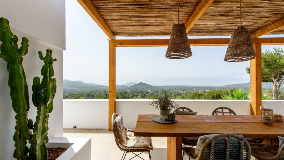 Stunning Ibiza villa with spectaculair sea views in prime location Es Cubells