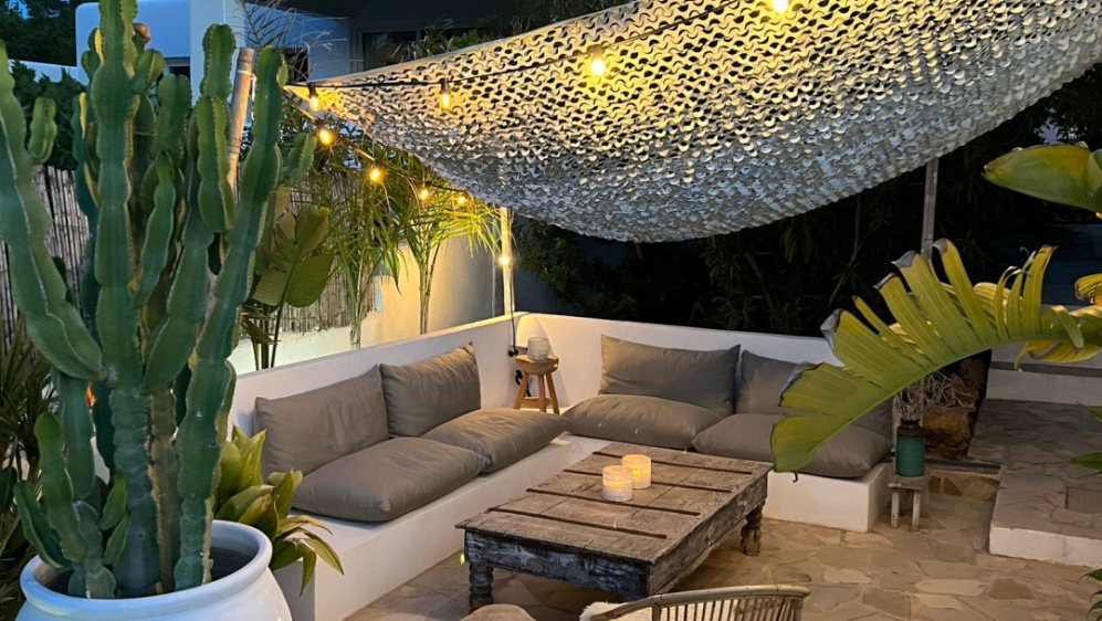 Charmant Ibiza stijl huis op loopafstand van het strand van Cala Vadella
