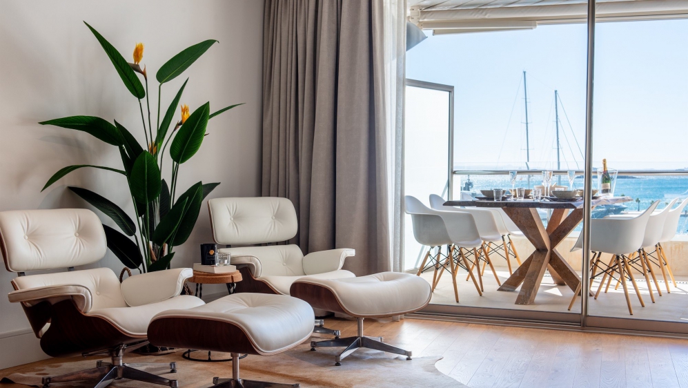 Top kwaliteit luxe 5 slaapkamer appartement in het hart van de jachthaven Marina Botafoch