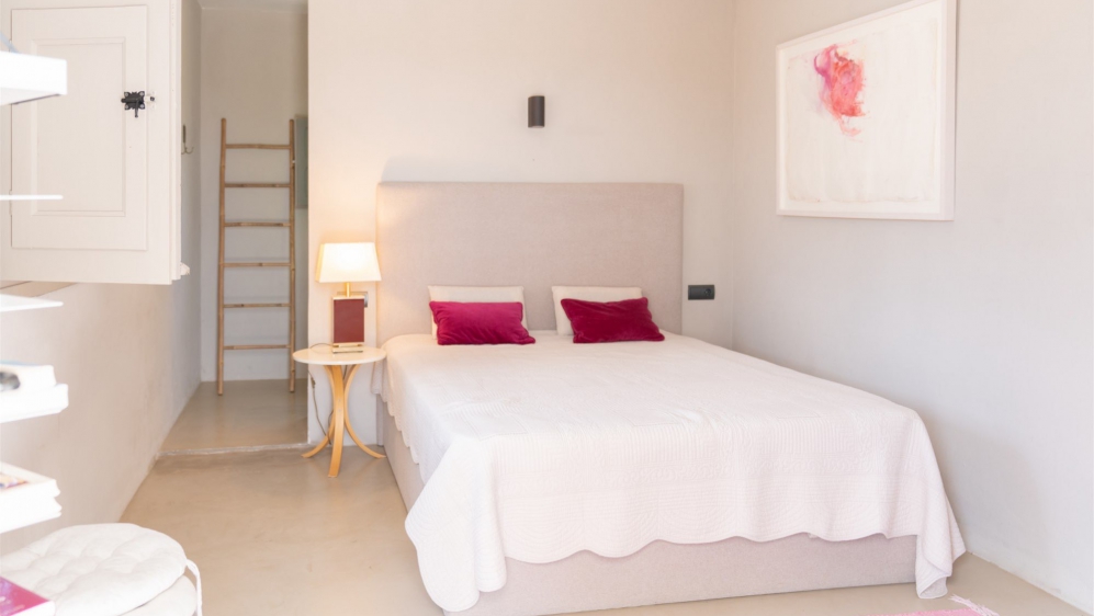 Schitterende volledig gerenoveerde Ibiza villa met veel sfeer en charme