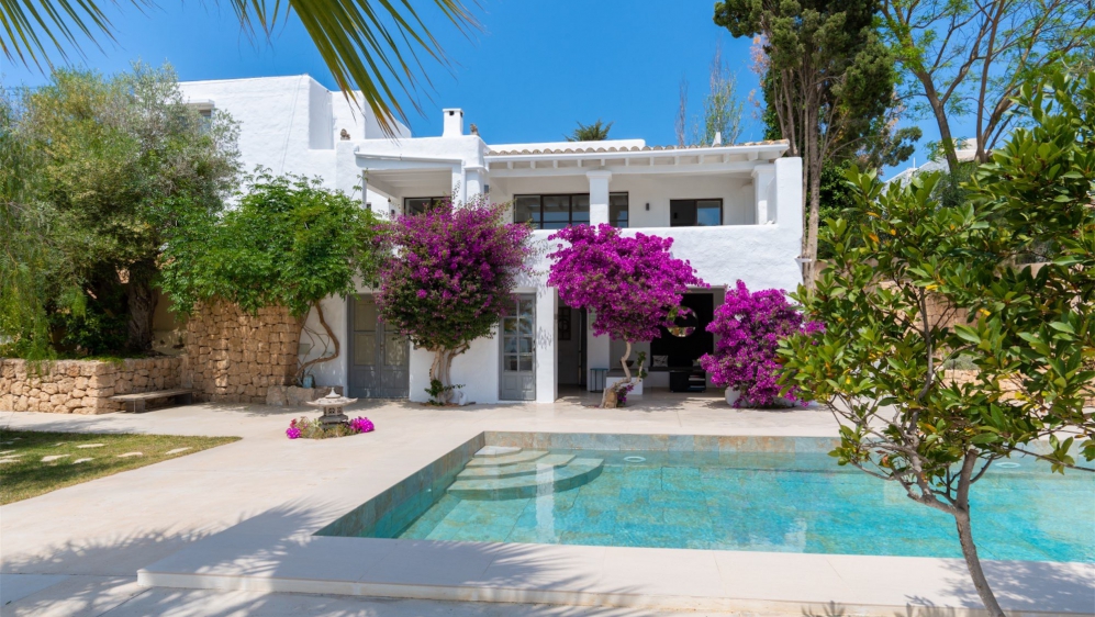 Superb fully renovated Ibiza villa with lots of atmosphere and charm