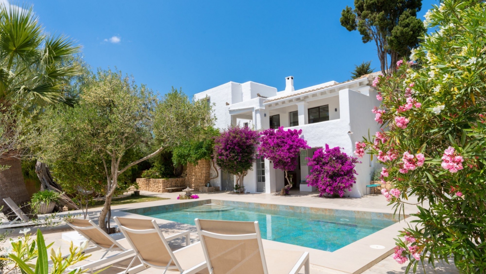 Superb fully renovated Ibiza villa with lots of atmosphere and charm