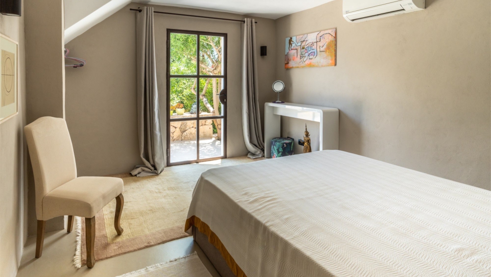 Schitterende volledig gerenoveerde Ibiza villa met veel sfeer en charme