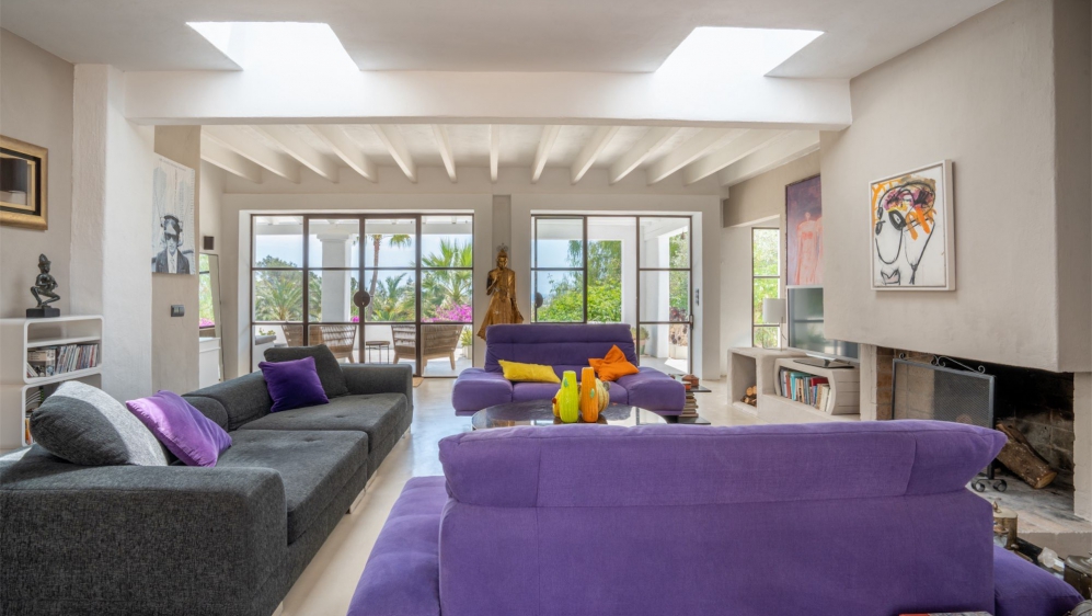 Schitterende volledig gerenoveerde Ibiza villa met veel sfeer en charme