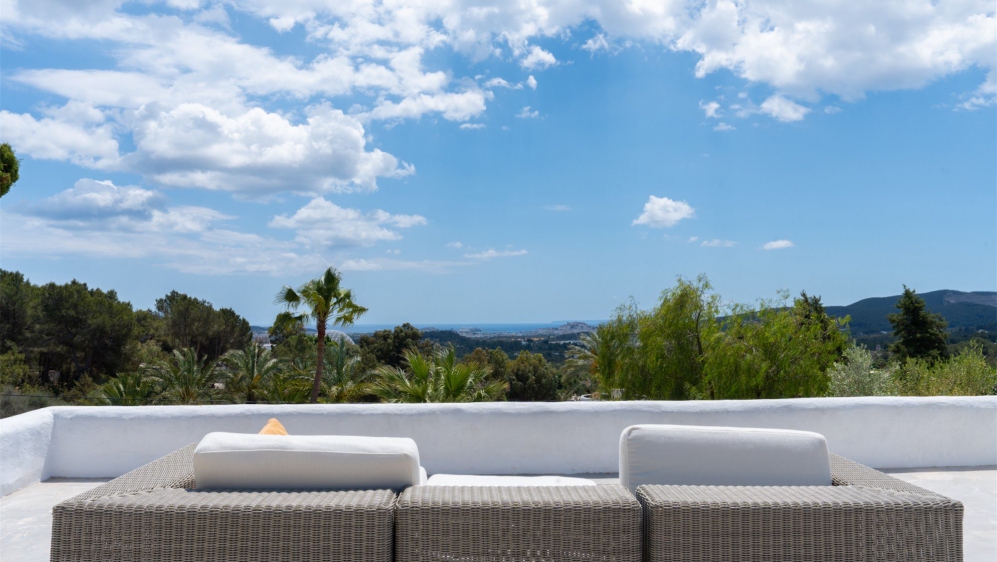 Schitterende volledig gerenoveerde Ibiza villa met veel sfeer en charme