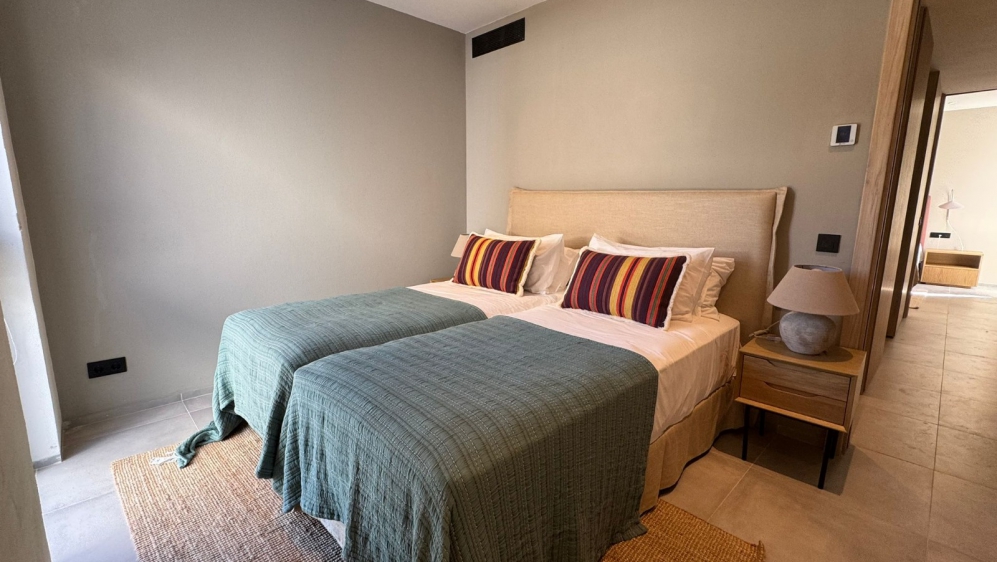 Gloednieuw luxe appartement in het hart van Santa Eulalia voor scherpe prijs!