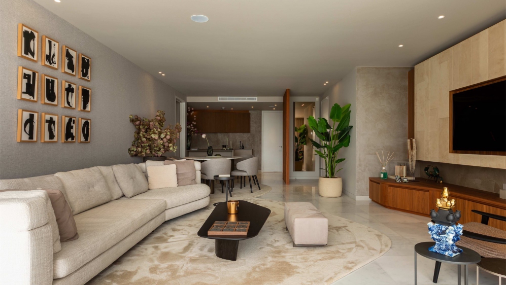 Luxurious Ground-Floor Apartment with Private Garden and Pool in White Angel Talamanca