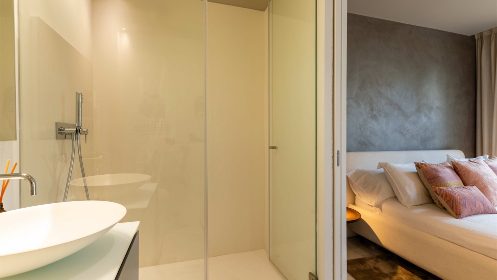 Luxurious Ground-Floor Apartment with Private Garden and Pool in White Angel Talamanca