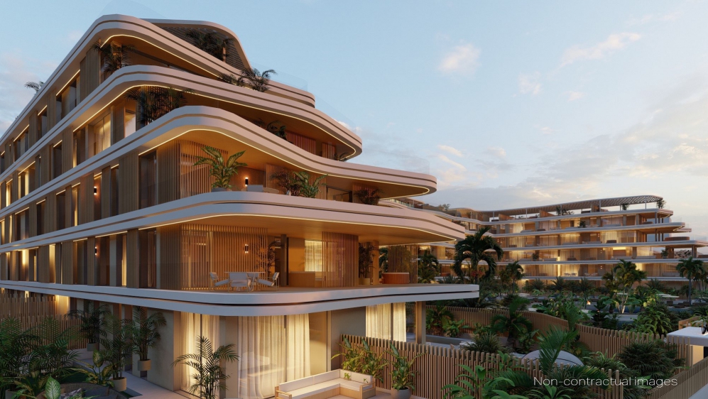 Iconic high end designer apartments with 5* hotelservices just 100 m from the marina