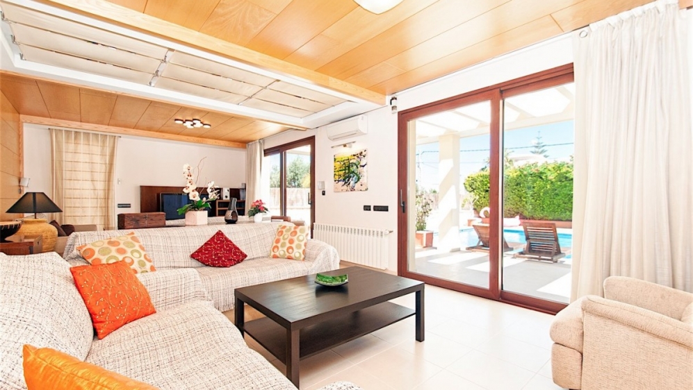 Beautiful large villa close to Ibiza town