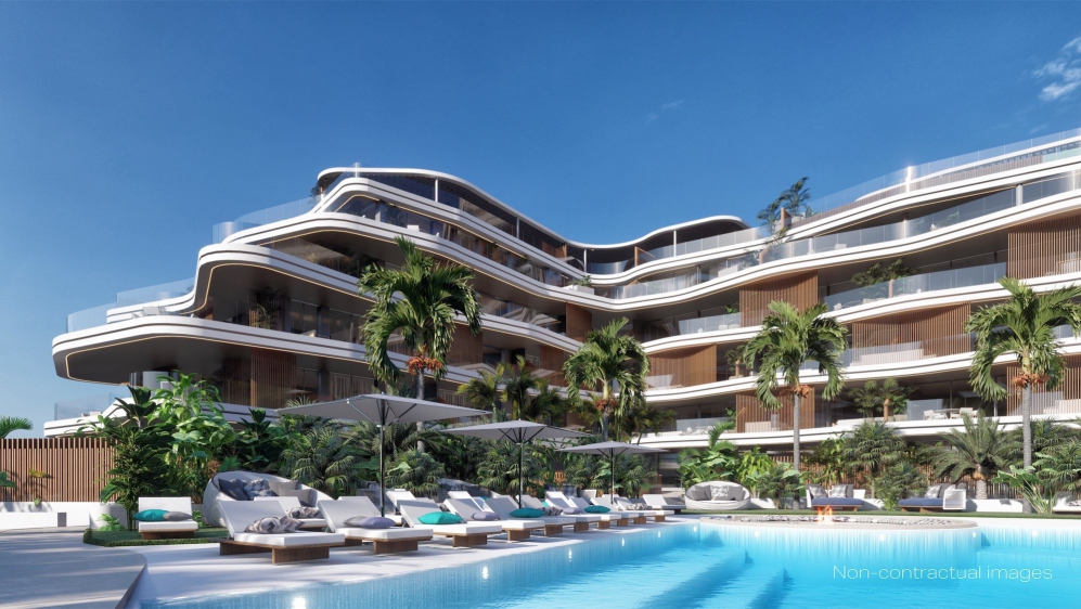 Stunning new build luxury 3 bed apartment overlooking the marina