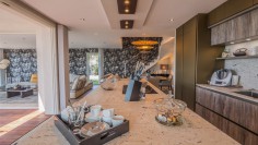Luxurious contemporary villa within walking distance to the sea and centre of Sainte Maxime