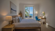 Luxurious 1930s Villa with Panoramic Sea Views in toplocation of Sainte-Maxime