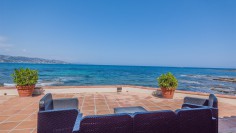 Unique waterfront villa with direct sea access – A rare opportunity on the Gulf of Saint-Tropez