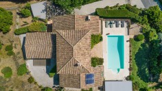 Karaktervolle villa op toplocatie met schitterend zeezicht en enorm potentieel - BUITENKANS!!!