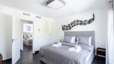 Spacious Modern Villa with Sea Views and Rental License in Cala Vadella