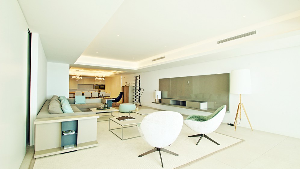 Striking contemporary apartments located right on the Seafront Promenade of Estepona