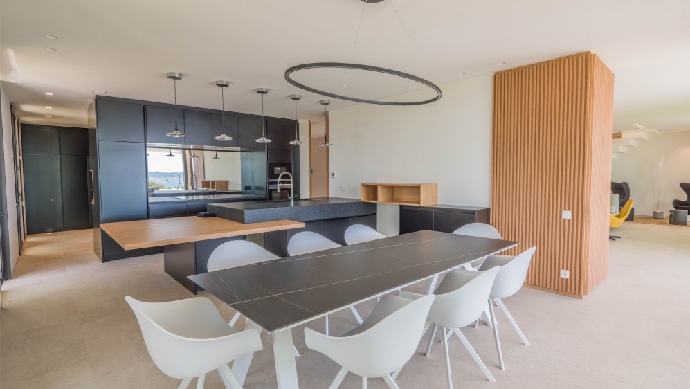 Phenomenal high tech designer villa with the most amazing views over Saint Tropez bay area