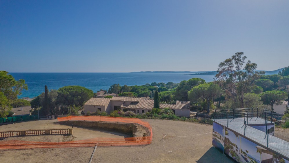 Luxury new build Designer Apartments with Stunning Sea Views Just Steps from the Beach.