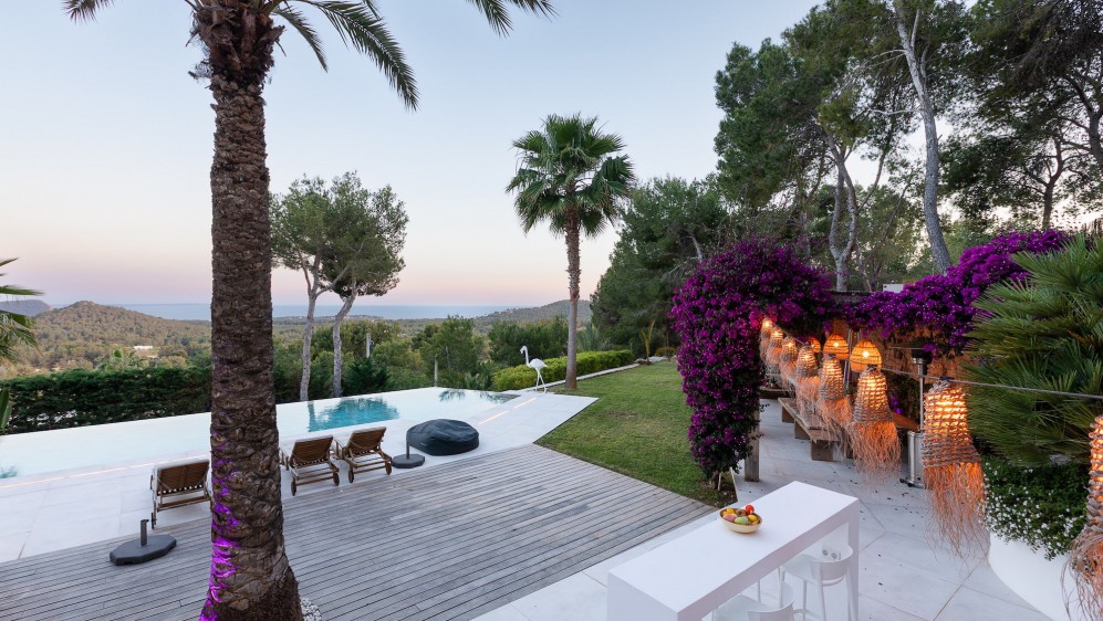 Stunning Ibiza villa with spectaculair sea views in prime location Es Cubells -Price reduced!
